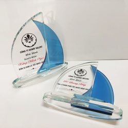 Kỷ niệm chương cánh buồm xanh