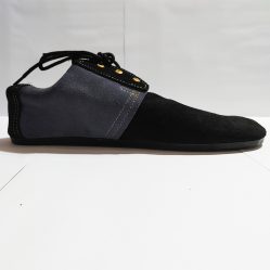 Giày đá cầu 2 lớp